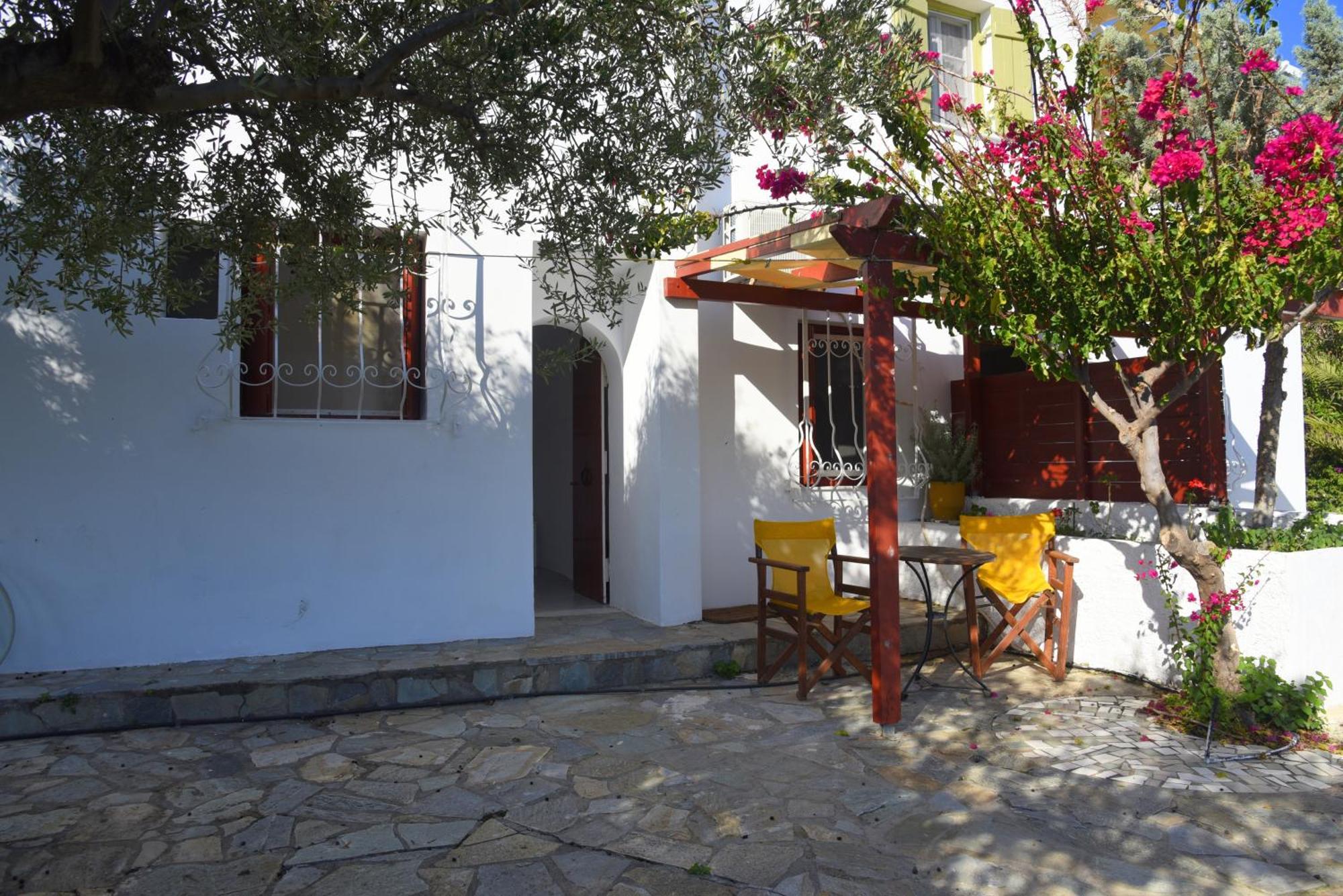 Spitia Vasili Aparthotel Kapsalion Exterior photo